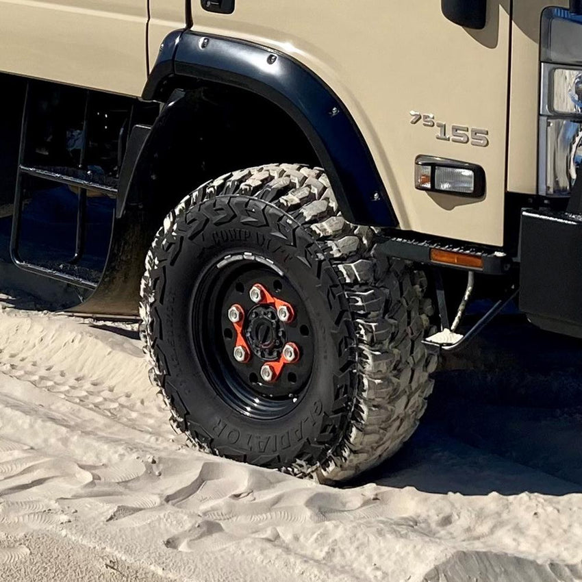 SSW 6 Stud Iveco Wheel + Gladiator Mt'S 37X13.5 R17 135Q