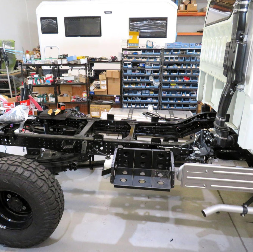 Isuzu Upgrade From 7 To 12 Pin With 12V 50Amp Anderson Plug & 2 Batteries