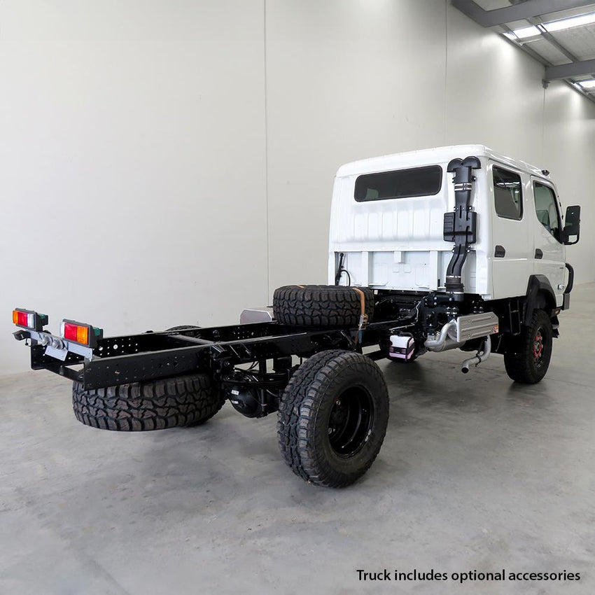 AAV4X4 New Fuso FGB71 4X4 Crew Cab Chassis 6500Gvm-37"AT
