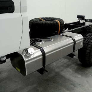 Fuso Canter FGB71 Oem Slim Line Replacement 200Lt Fuel Tank Fitted