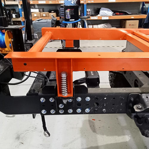 Fuso FGB71 SWB Single Cab AAV Tray Inc Subframe & 200L Tank