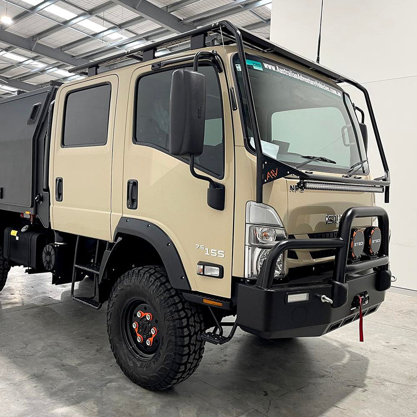 Isuzu NPS Dc Alloy Scrub Bar/Roof Pod With Wind Deflector Fitted