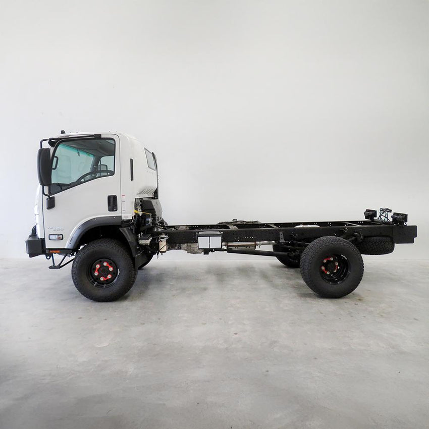 New Isuzu 75/155 Single Cab Manual 7000Gvm+ Nudge Bar+ 37" Xplora SSW