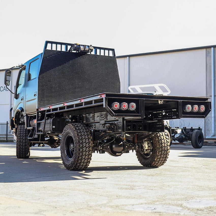 SSW 6 Stud (080) IZ09+ & Hino 817 Wheel + Gladiator Mt'S 37X13.5 R17 135Q