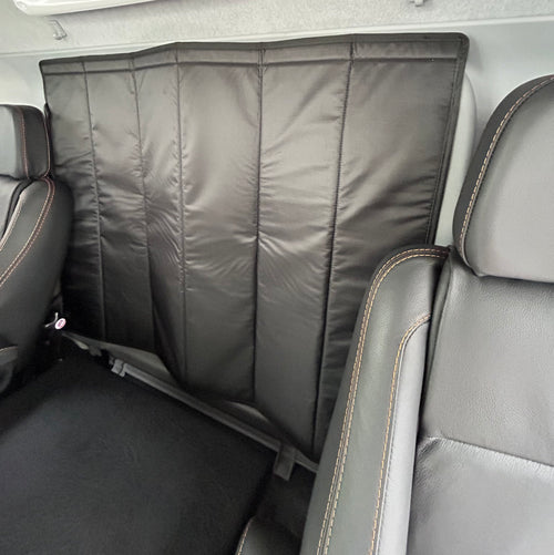 GXO Insulated Crawl Through Shade -Small