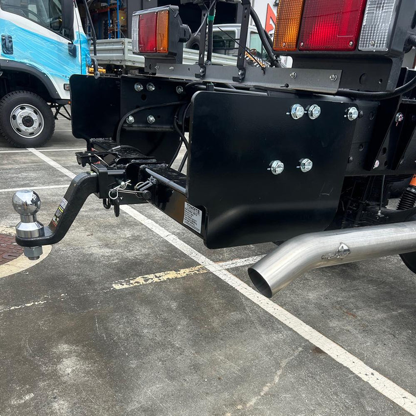 Isuzu NPS 2008+ Towbar3500Kg Rated & 7 Pin (12V) Flat Trailer Plug Fitted