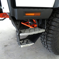 Fuso FGB71/FG84 Lower Step Pair Unfitted