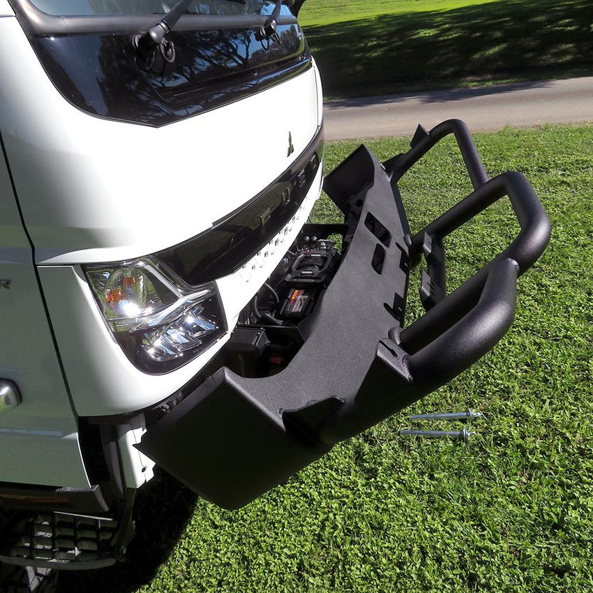 Fuso FGB71 Rated Recovery Nudge Bar #4042 Winch And Low Beam Light Compatib
