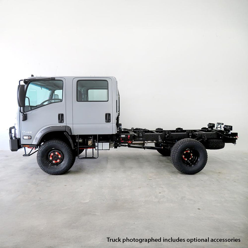AAV4X4 New Isuzu 75/155 Crew Cab Chassis Amt 7000 Gvm - 35" Xplora