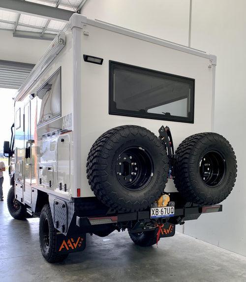 Fuso FGB71 Towbar 3500Kg GX style Bar with Dual Tyre and Tyre Winch Fitted