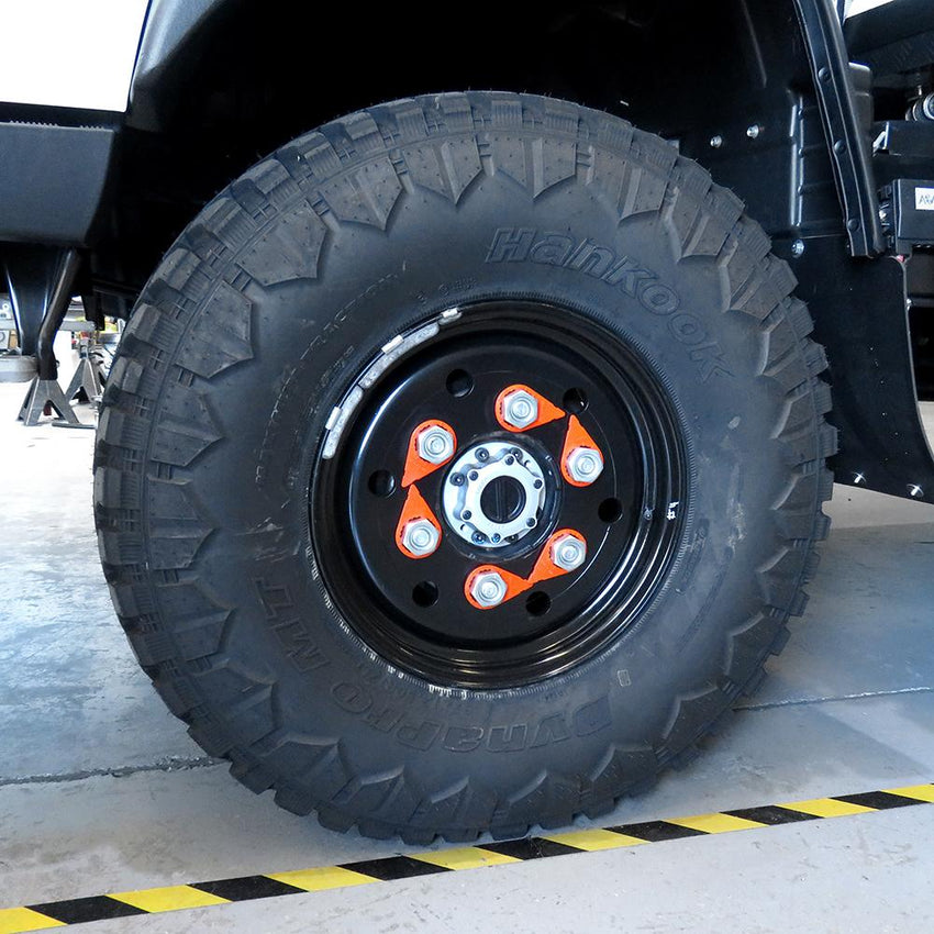 Super Single 6 Stud 17X9" Hino 4X4 817 Rim 517.121.010