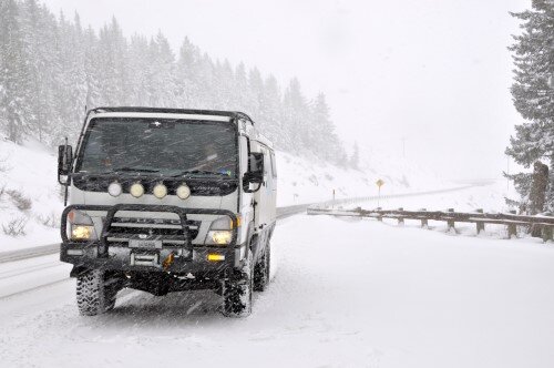 4x4 truck tyres in snow